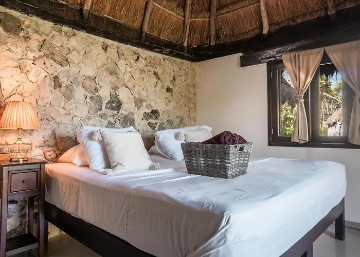 Hotel Playa Esperanza